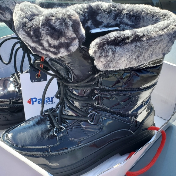 Snow Boots - Picture 1 of 5
